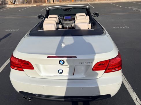 Used 2013 BMW 328i Convertible RWD image 11