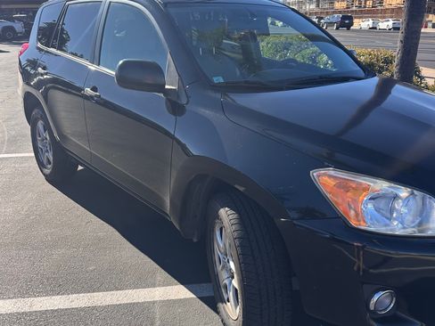 Used 2009 Toyota RAV4 2WD w/ 3rd Row image 14