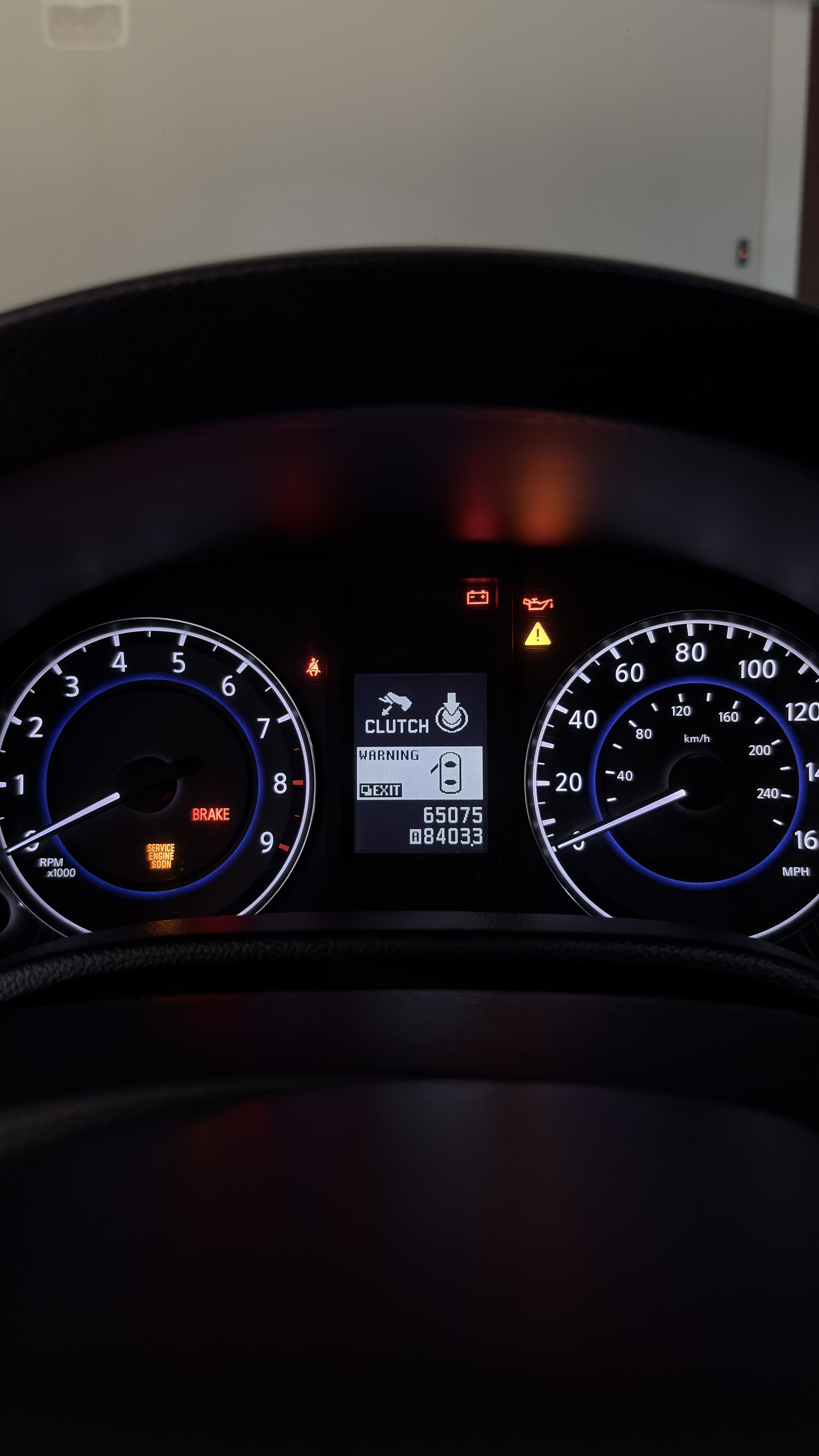Used 2011 INFINITI G37 IPL RWD image 18
