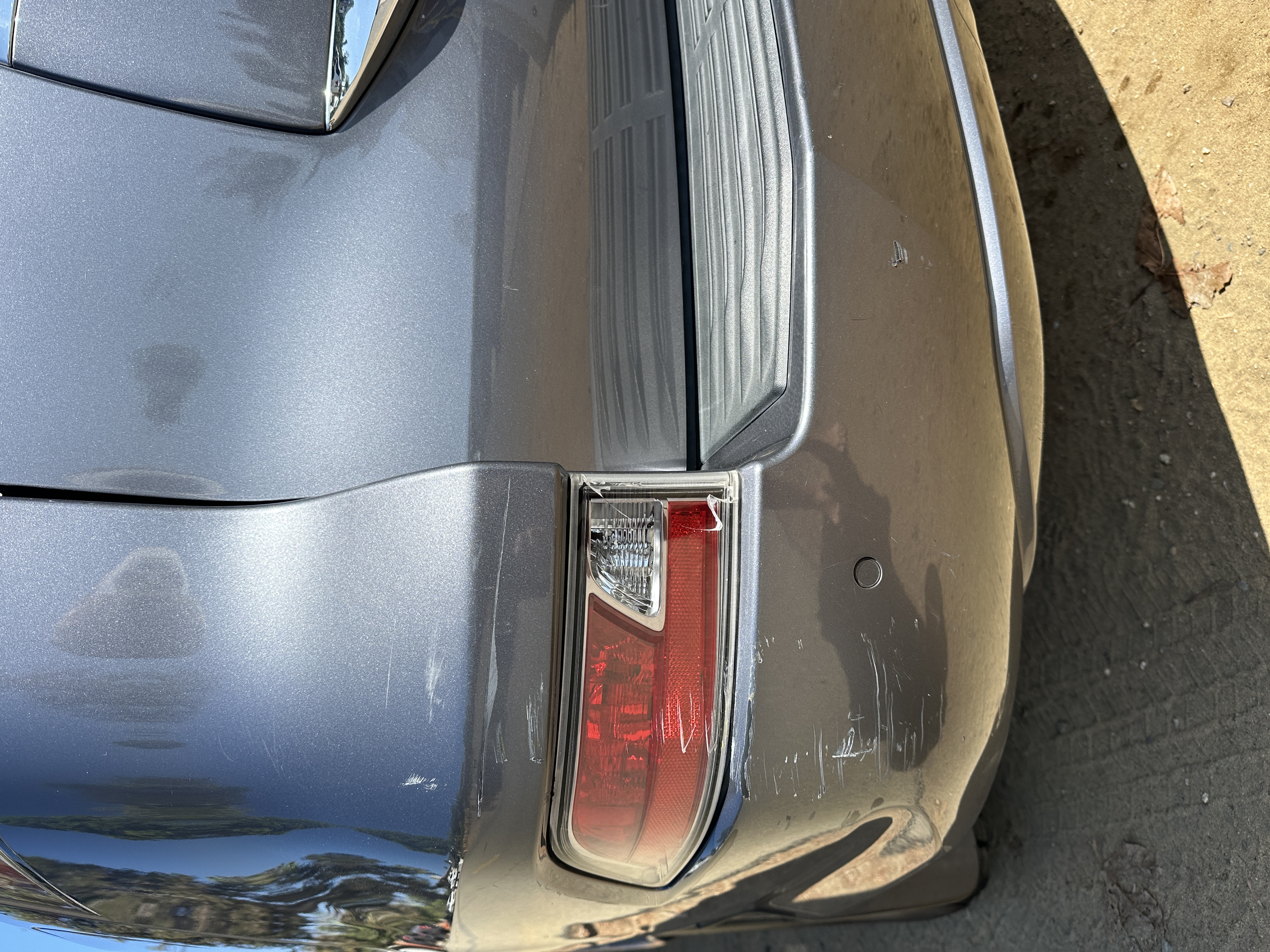 Used 2015 Lexus GX 460 w/ Premium Package AWD/4WD image 15