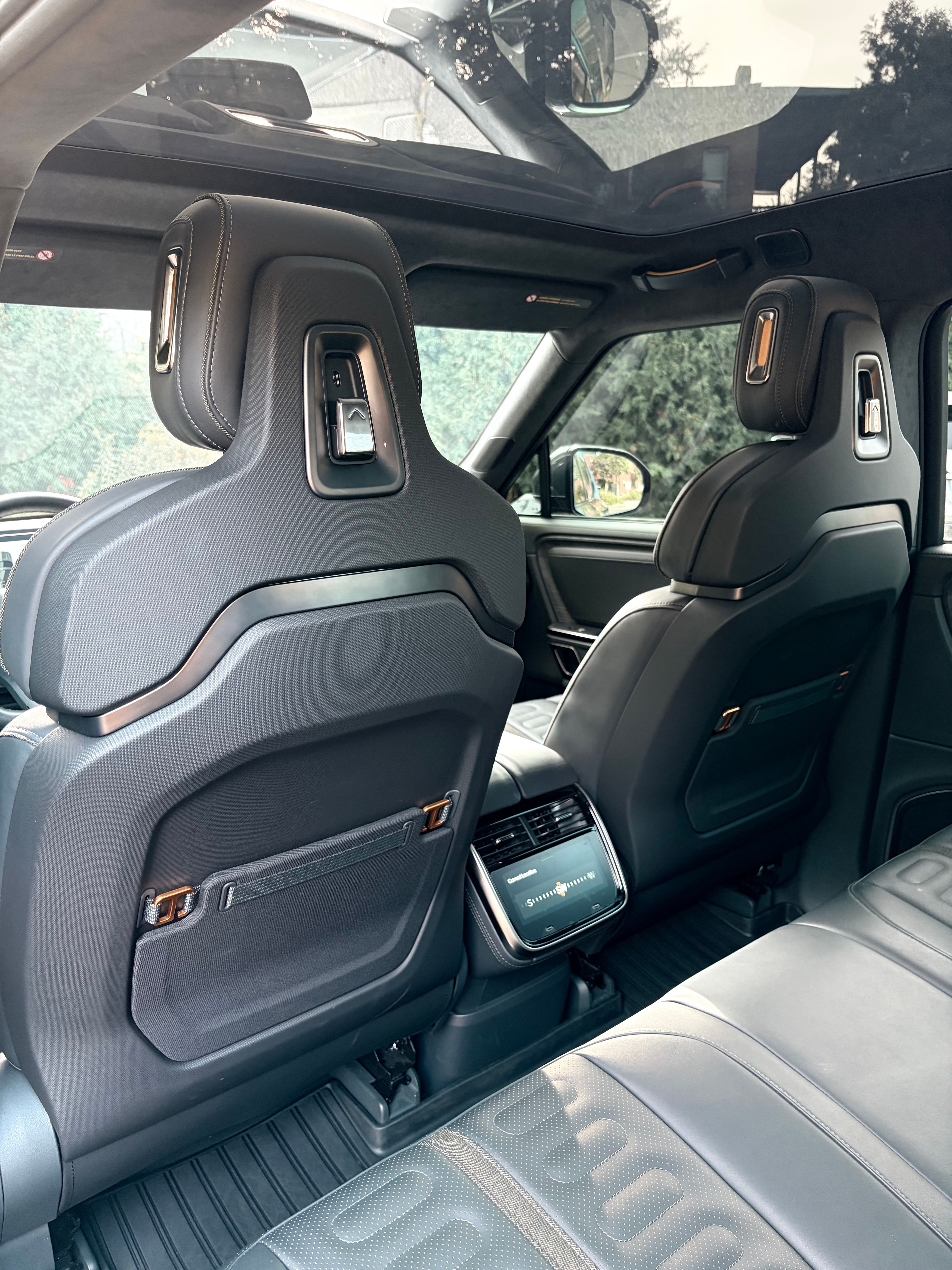 Used 2022 Rivian R1T Adventure AWD/4WD image 22