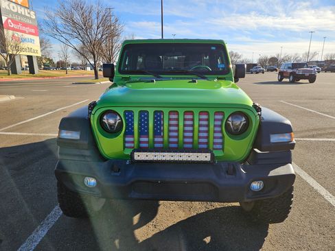 Used 2018 Jeep Wrangler Unlimited Sport S image 6
