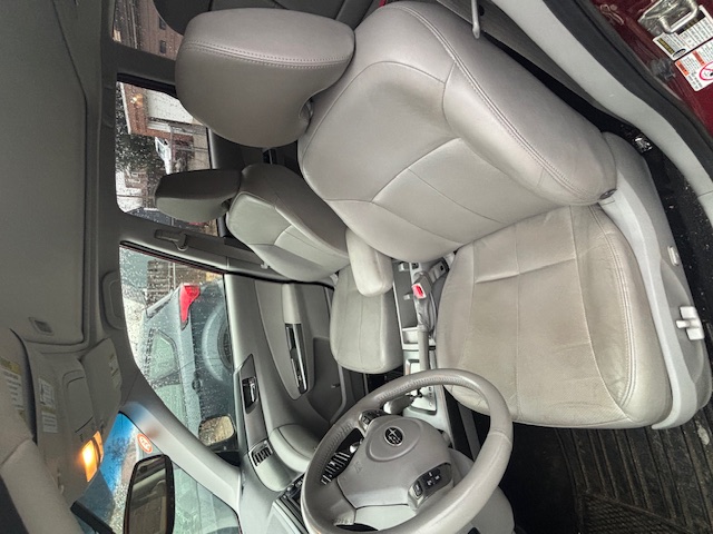 Used 2013 Subaru Forester 2.5X Limited AWD/4WD image 8