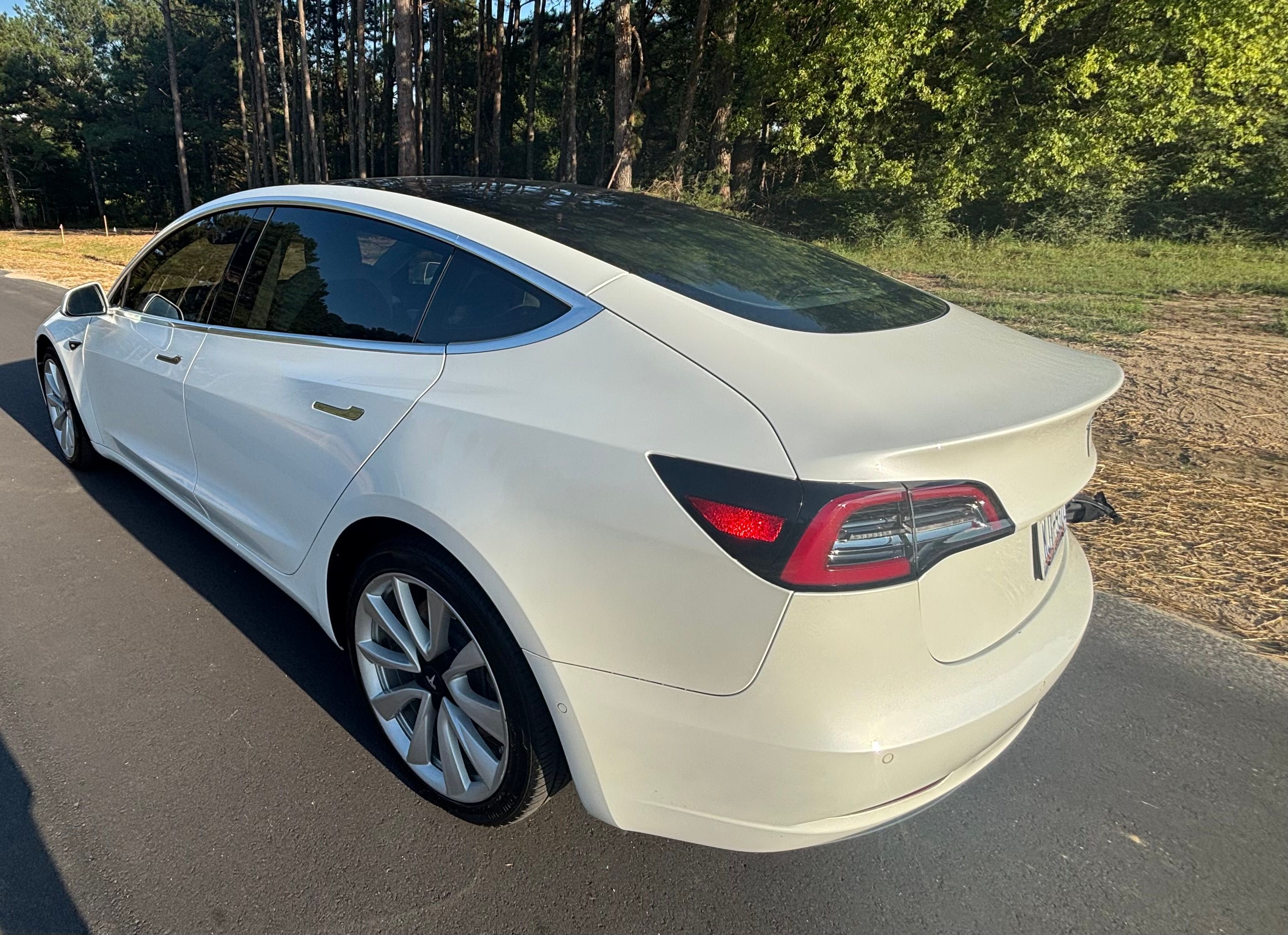 Used 2020 Tesla Model 3 Long Range AWD/4WD image 5