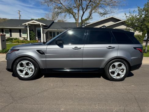 Used 2020 Land Rover Range Rover Sport HSE image 1