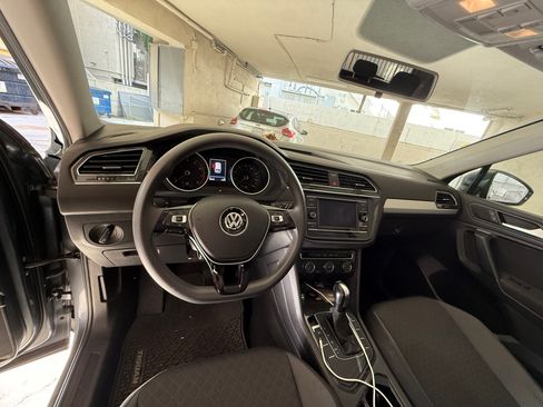 Used 2019 Volkswagen Tiguan S w/ Driver Assistance Package image 15