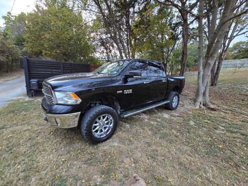 Used 2013 RAM 1500 Big Horn image 2