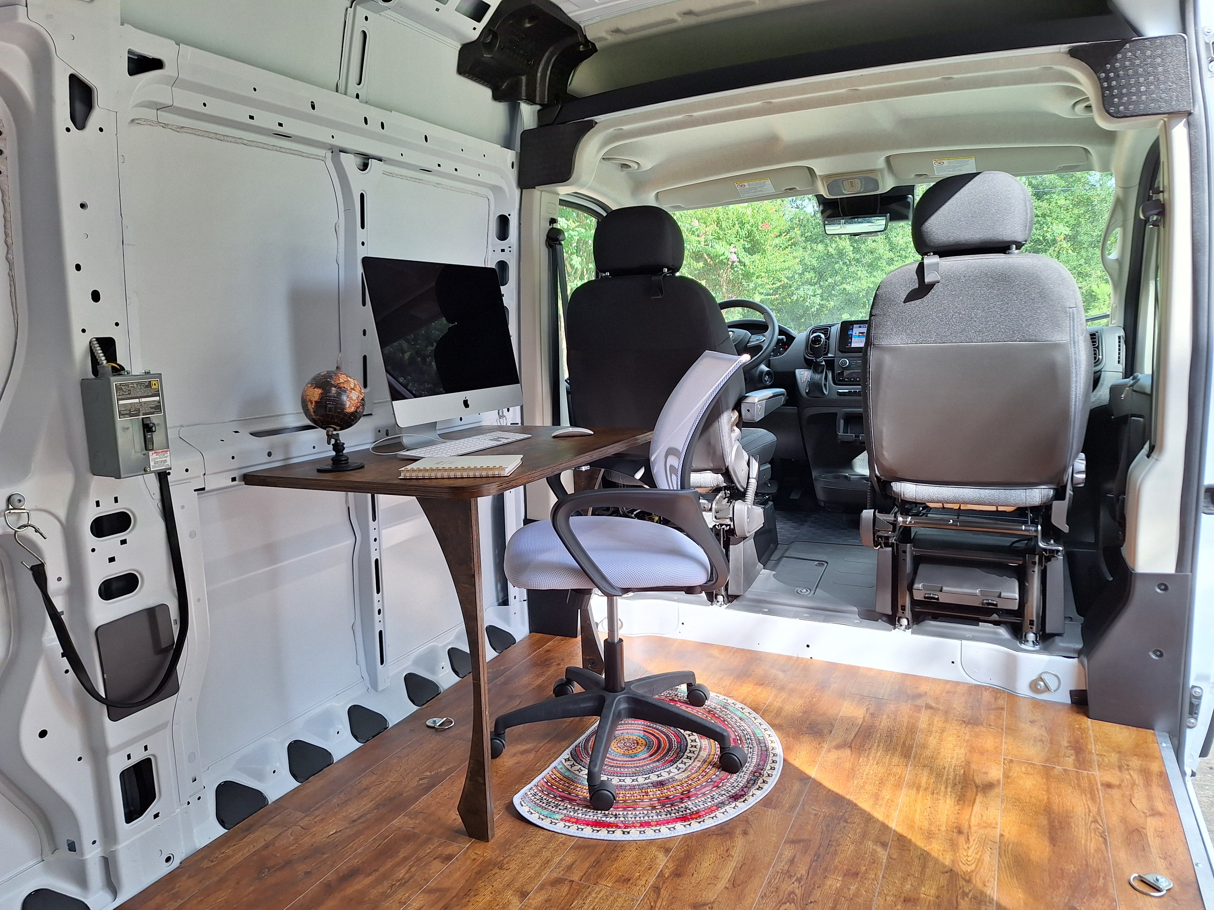 Used 2022 RAM ProMaster 2500 FWD image 8