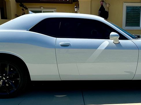 Used 2019 Dodge Challenger SXT w/ Plus Package RWD image 9