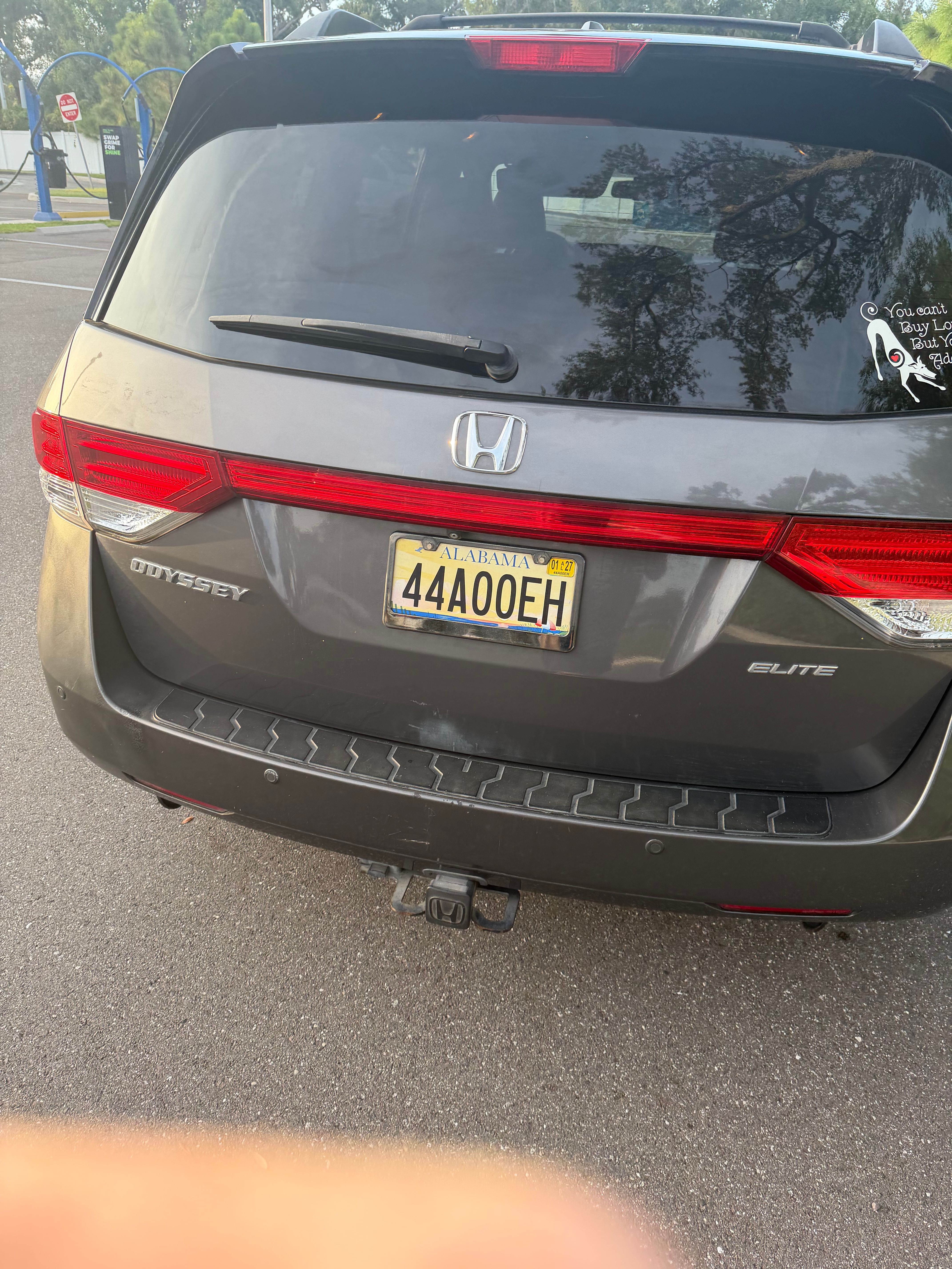 Used 2014 Honda Odyssey Touring Elite image 15