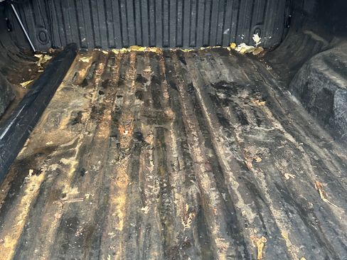 Used 2011 Ford F350 XLT w/ XLT Interior Pkg image 17