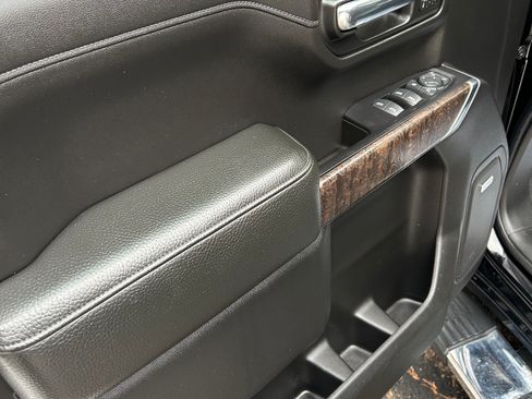 Used 2019 GMC Sierra 1500 Denali image 29