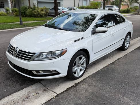 Used 2013 Volkswagen CC Sport FWD image 5
