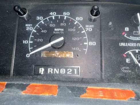 Used 1993 Ford F350 2WD Regular Cab image 4