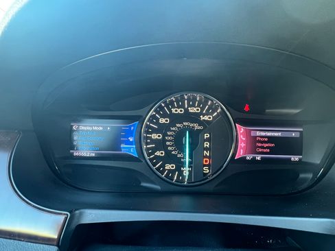 Used 2013 Ford Edge Limited image 8