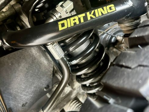 Used 2017 Toyota Tacoma TRD Off-Road image 12