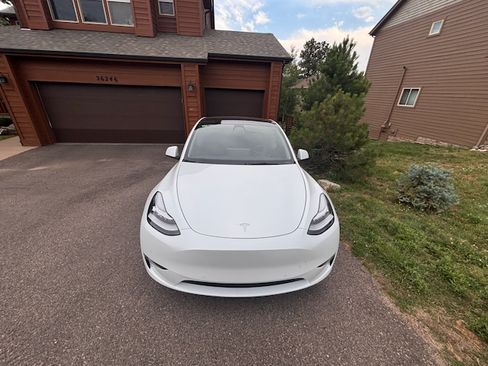Used 2022 Tesla Model Y Long Range AWD/4WD image 12