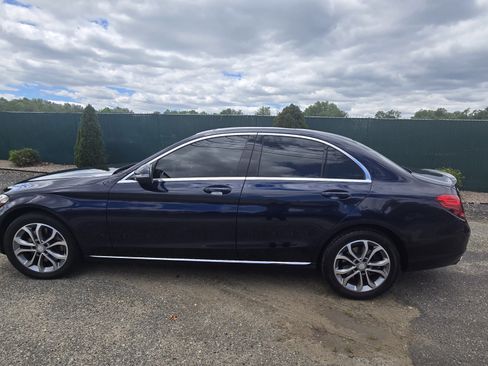 Used 2016 Mercedes-Benz C 300 4MATIC Sedan image 1