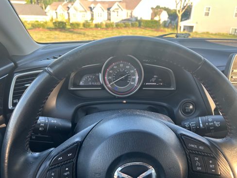 Used 2014 MAZDA MAZDA3 i Touring FWD image 4