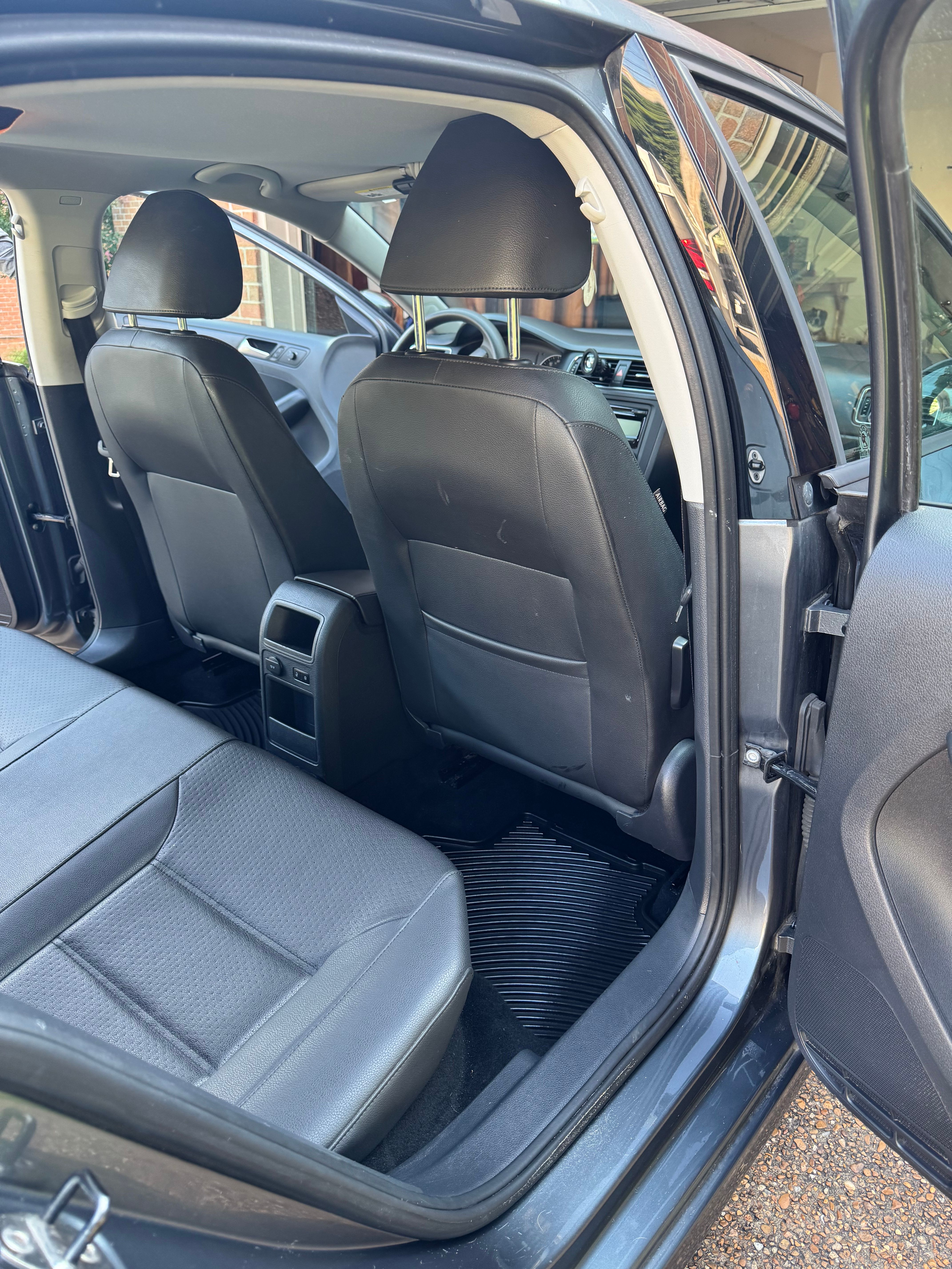 Used 2014 Volkswagen Jetta SE FWD image 10