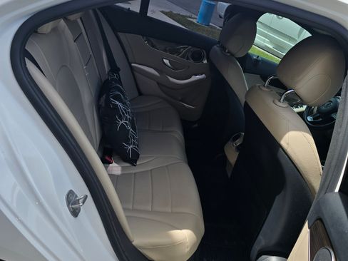Used 2018 Mercedes-Benz C 300 Sedan image 14