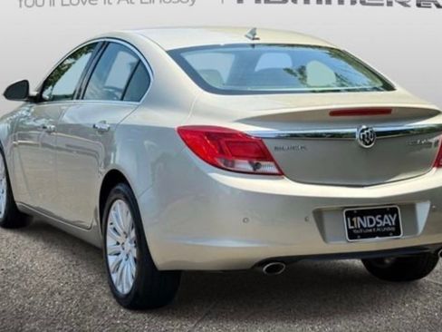 Used 2016 Buick Regal AWD image 1