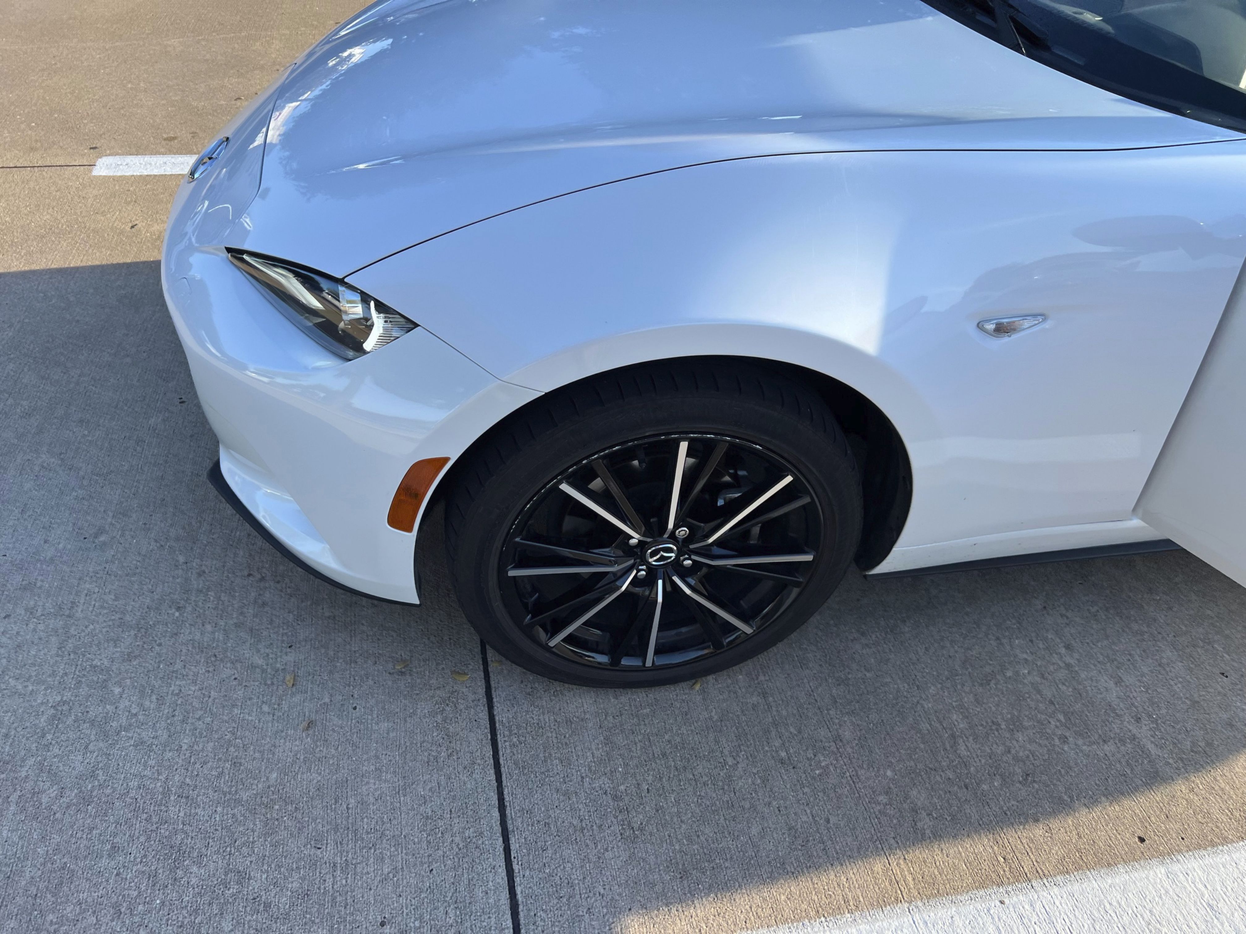 Used 2025 MAZDA MX-5 Miata Grand Touring w/ Weather Package RWD image 22