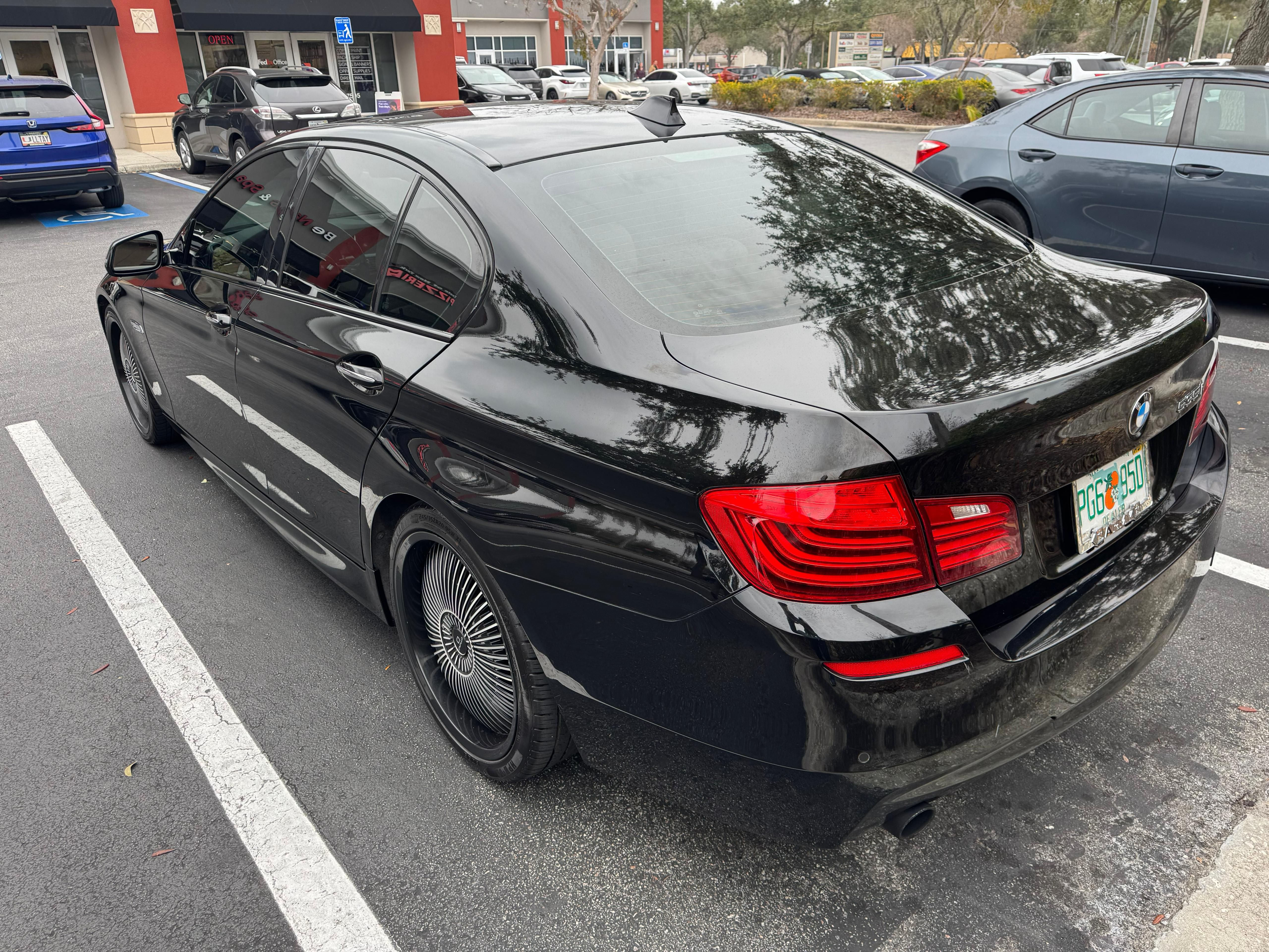 Used 2014 BMW 535i Sedan RWD image 2