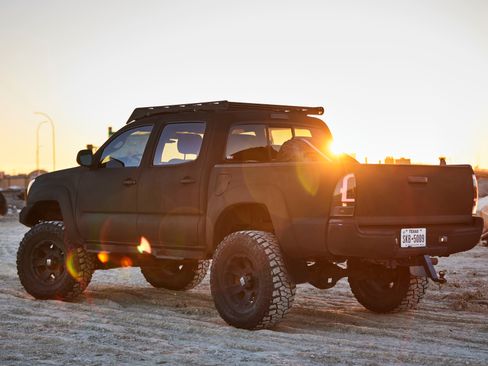 Used 2006 Toyota Tacoma 4x4 Double Cab image 4