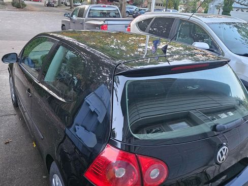 Used 2009 Volkswagen Rabbit S image 6