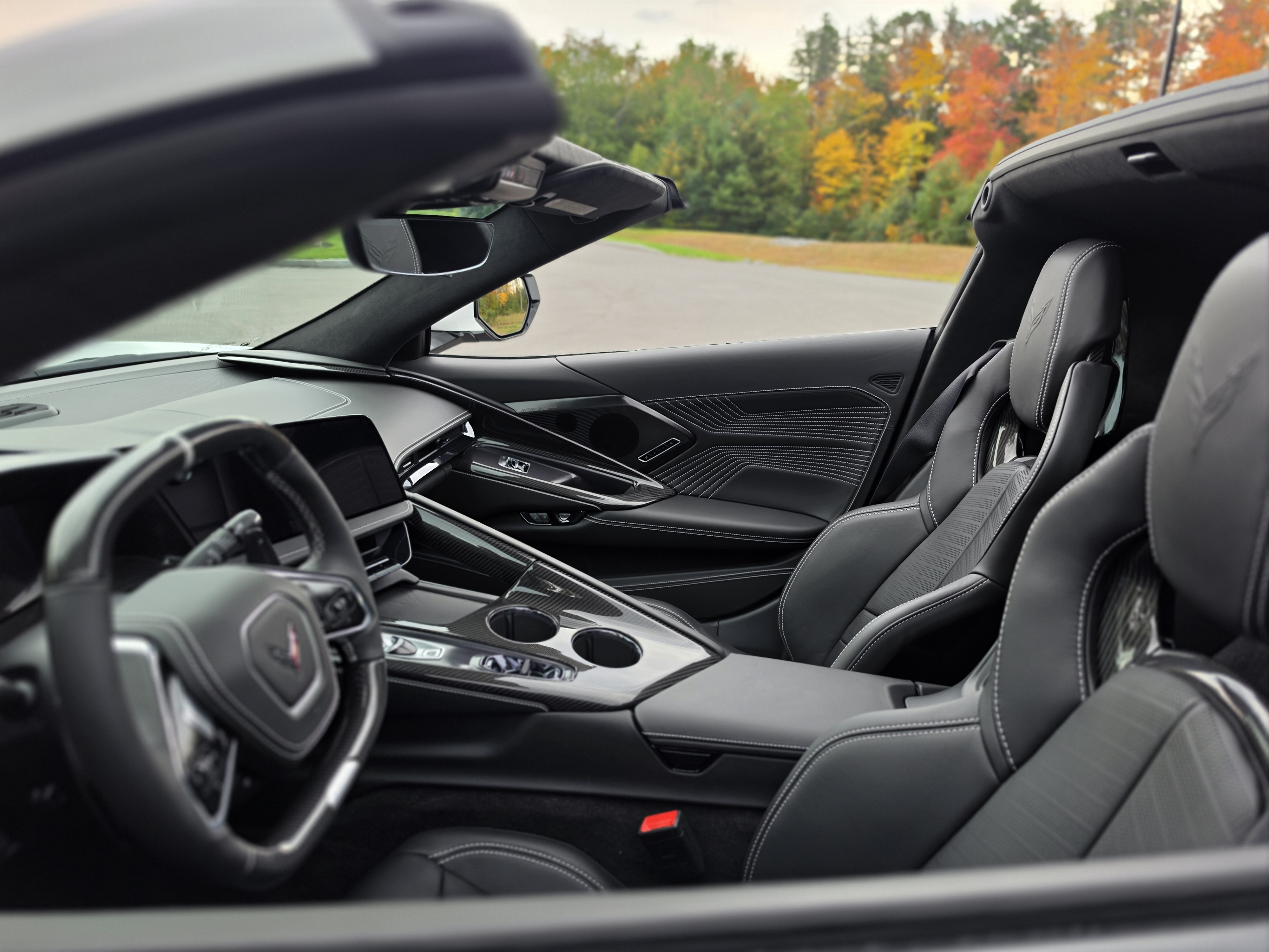 Used 2027 Chevrolet Corvette ZR1X w/ Stealth Interior Trim Package AWD/4WD image 12