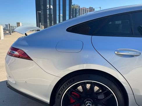 Used 2022 Mercedes-Benz AMG GT 43 image 4