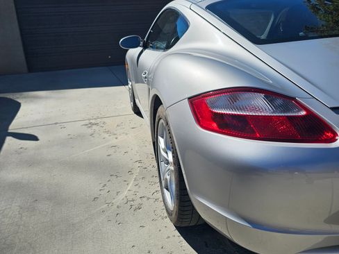 Used 2008 Porsche Cayman S Sport image 11