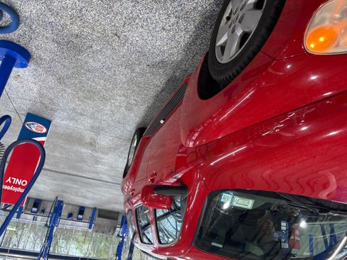 Used 2011 Chevrolet HHR LT image 4