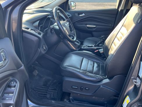 Used 2014 Ford Escape Titanium FWD image 12