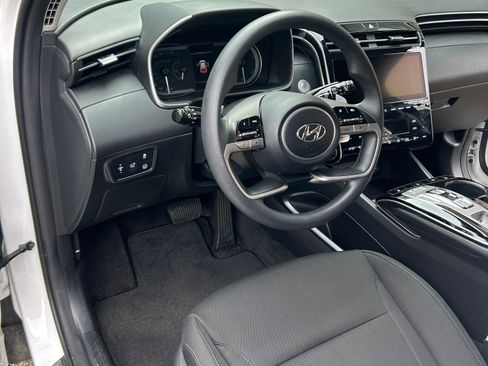 Used 2024 Hyundai Tucson Blue image 11