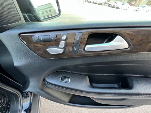 Used 2017 Mercedes-Benz GLS 450 4MATIC image 15