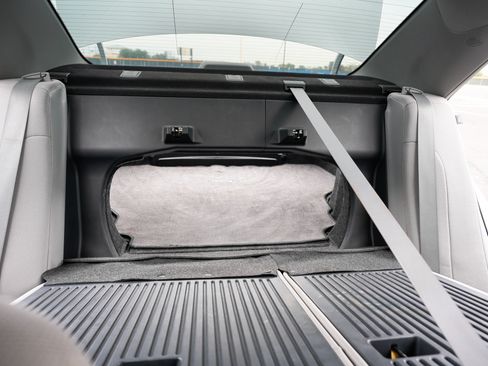 Used 2014 Toyota Camry LE image 15