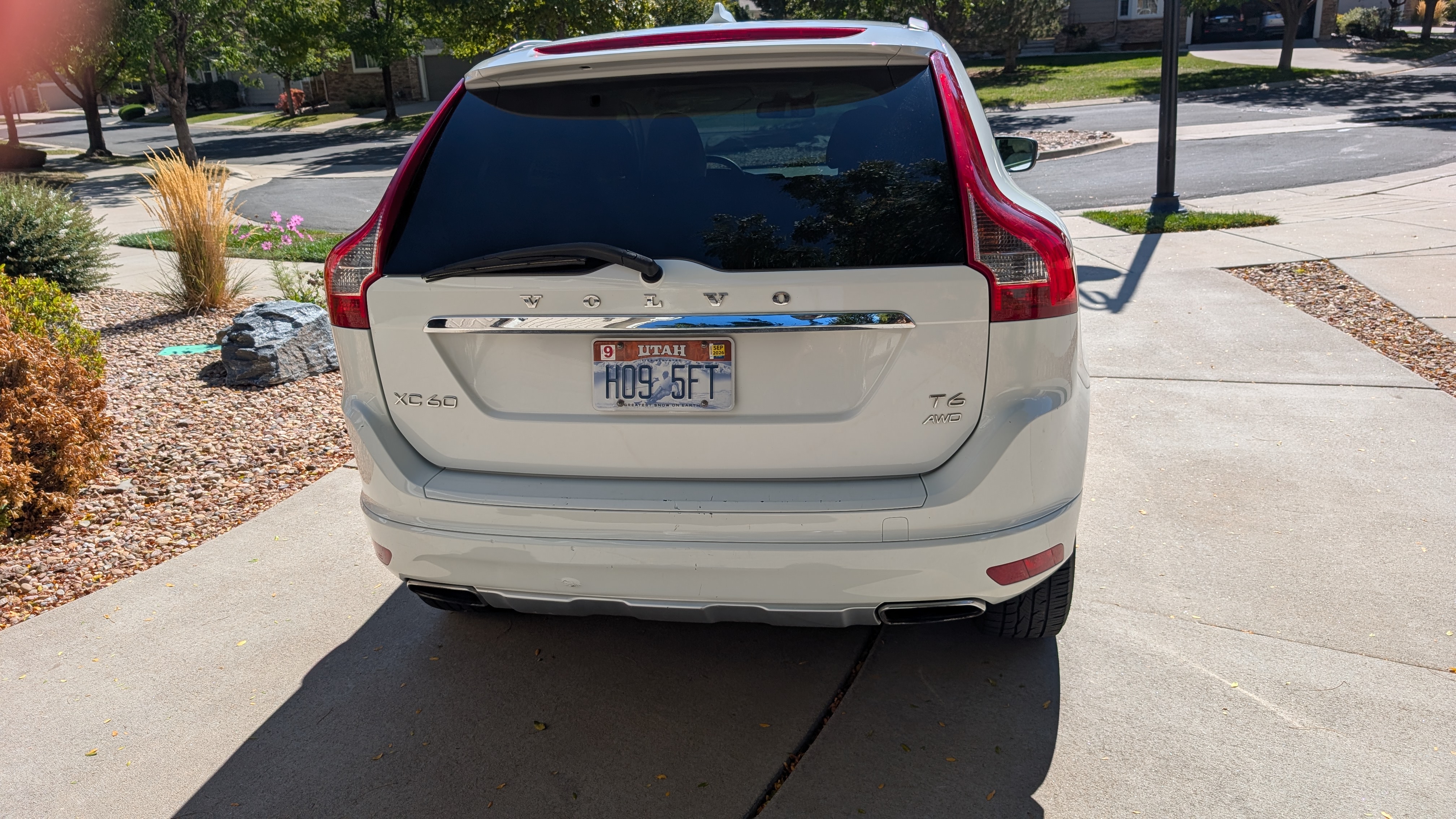 Used 2015 Volvo XC60 T6 AWD/4WD image 5
