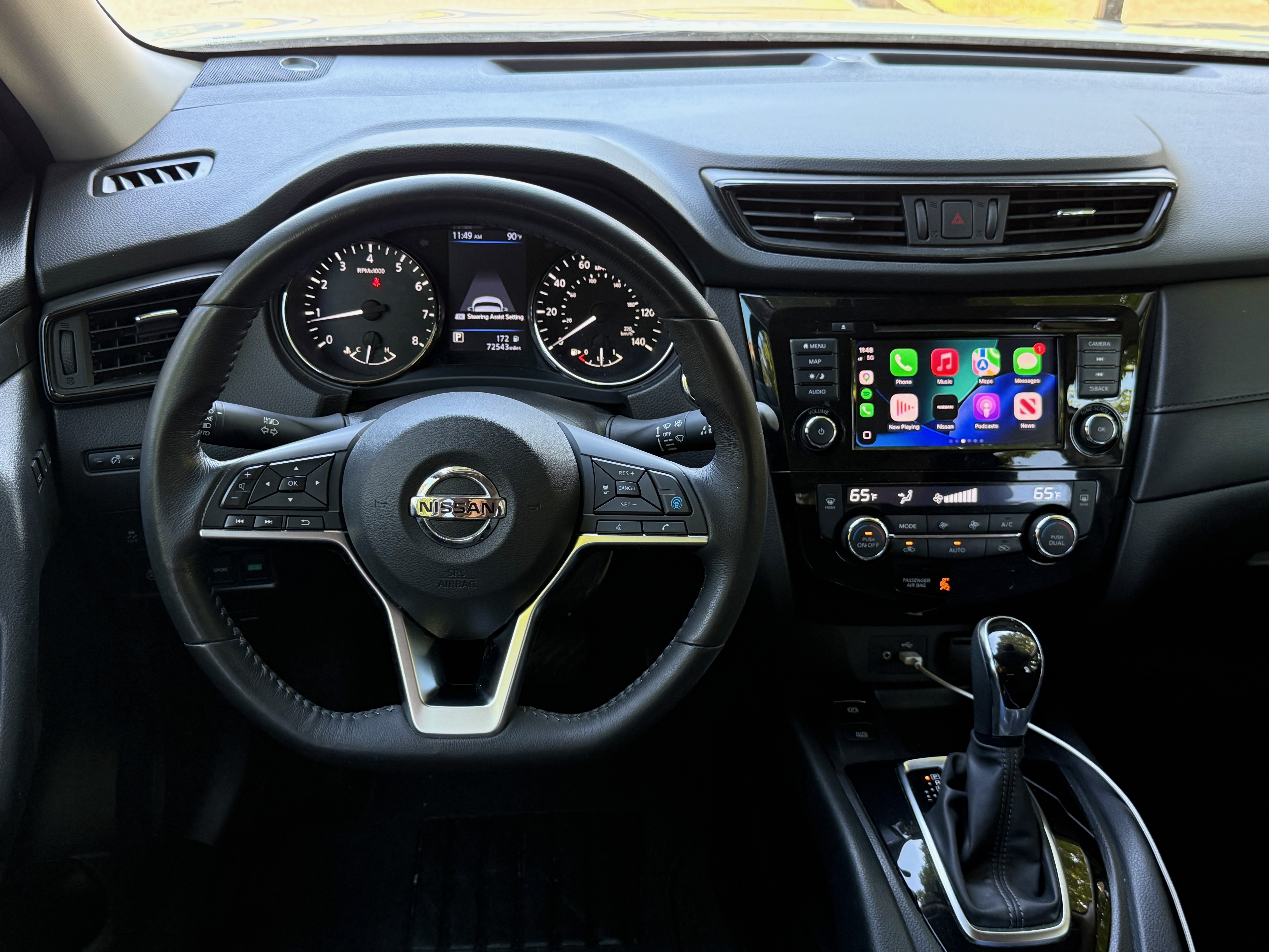 Used 2019 Nissan Rogue SV w/ Premium Package FWD image 10