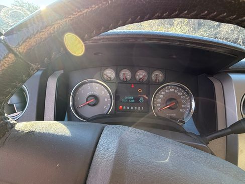 Used 2009 Ford F150 XLT image 8