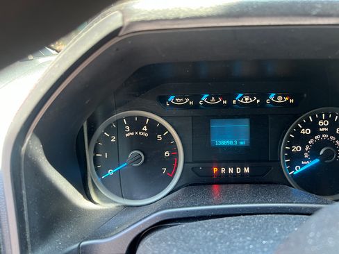 Used 2017 Ford F150 XLT RWD image 12