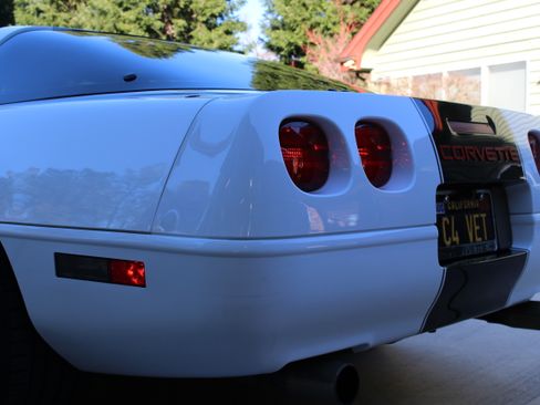 Used 1994 Chevrolet Corvette Coupe image 16