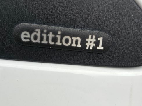 Used 2016 smart fortwo passion image 19