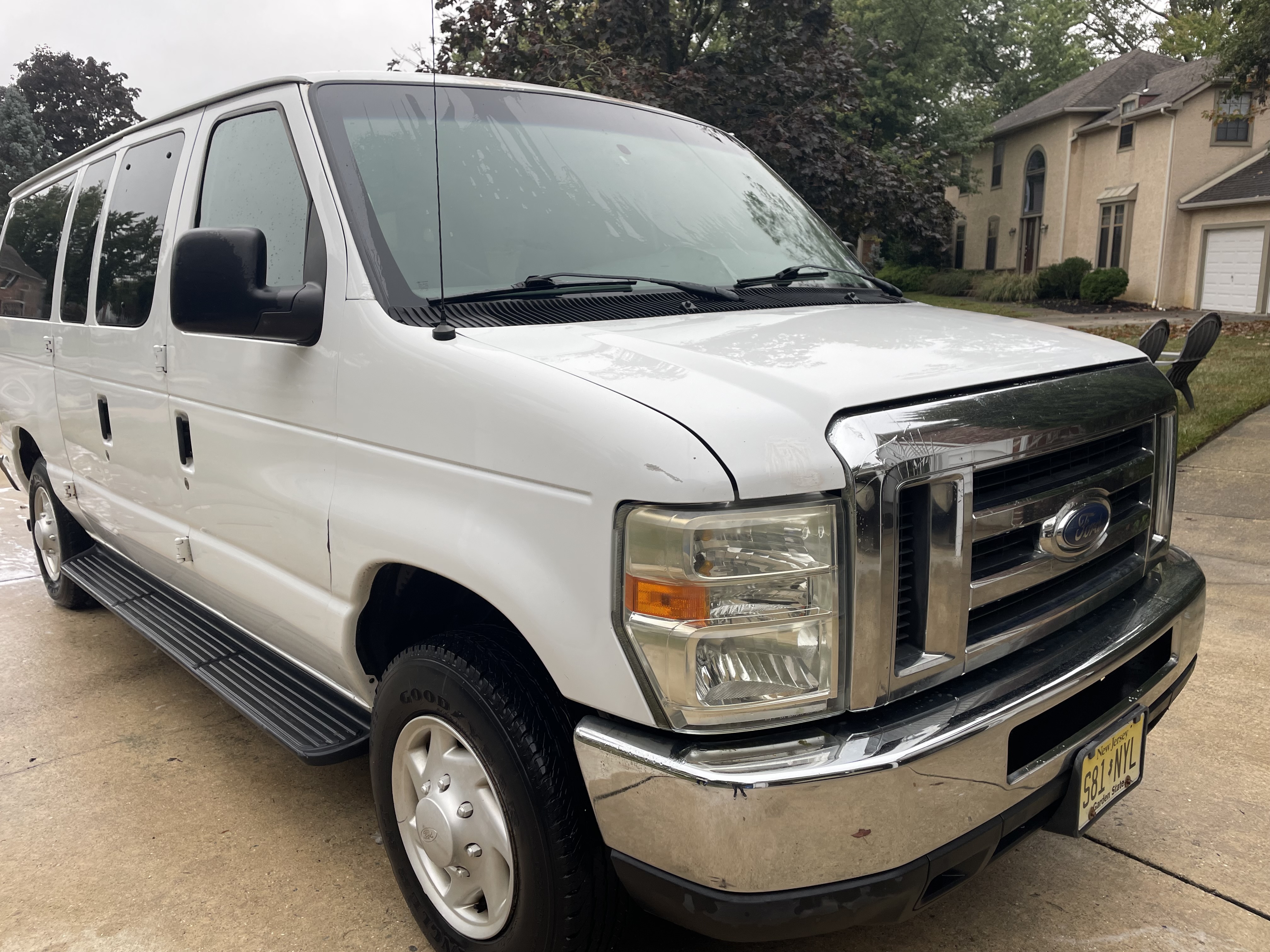 Used 2008 Ford E-150 and Econoline 150 Wagon RWD image 15
