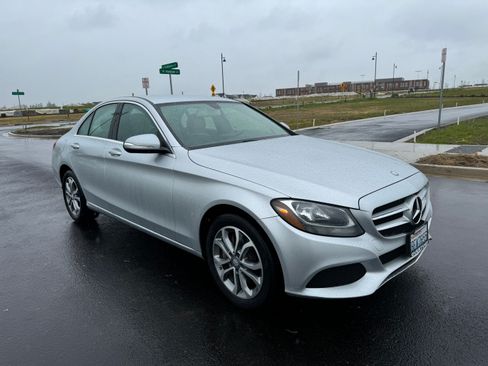 Used 2015 Mercedes-Benz C 300 C 300 4MATIC Sedan 4D image 1