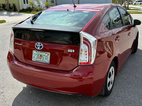 Used 2013 Toyota Prius Two image 4