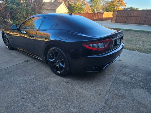 Used 2013 Maserati GranTurismo MC image 9