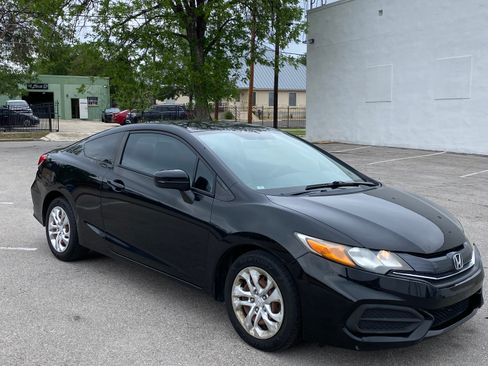 Used 2015 Honda Civic LX image 1