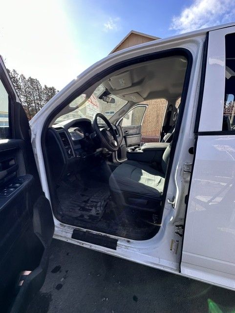 Used 2013 RAM 1500 ST w/ SXT Appearance Group AWD/4WD image 5